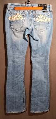 Miss Me 31 Bootcut Angel Wing Back Pocket Detail Studded Embroidered Denim